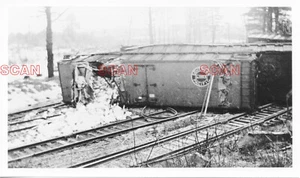 4AA734 2NDGEN RP 1930s/50s? WRECK WHAT RAILROAD WHERE ? SP RR BOXCAR - Picture 1 of 1