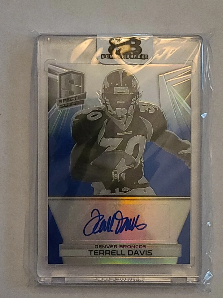Terrell Davis 2014 Panini Spectra Refractor Auto 3/10 LEGEND HOF - Image 1 of 2