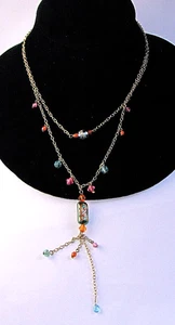 Collar de cuentas horneadas vintage con cuentas de metal dorado con borla colgante de 19" cadena - Imagen 1 de 5