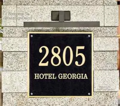 Letreros y placas de puertas personalizados de latón fundido - Placas de idioma personalizadas - Nombre personalizado s Foto 1 de 4