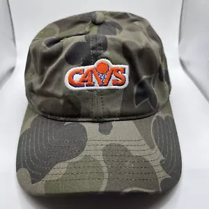 Cappello mimetico Mitchell & Ness Cleveland Cavaliers Cavs regolabile taglia unica - Foto 1 di 5