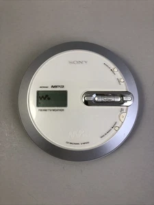 Sony Walkman Lettore CD Portatile D-NF430 Testato Funzionante - Foto 1 di 12