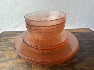 Vintage Arcoroc Rosaline Floral Rosa Glas Geschirr Set. - Bild 1 von 5