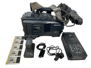 Panasonic AJ-HPX3000G Videocamera HD 2/3" P2 + 5 schede P2 da 64 GB, lettore AG-HPG20 187 - Foto 1 di 14
