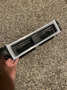 10-14 MUSTANG Silver Center Dash Vent With 12v Power Outlet - Picture 1 of 5
