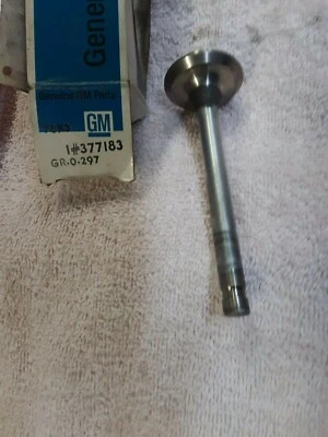 Chevrolet Vega 1976-77 4 cilindros 140 C.I. NOS GM STD. VÁLVULA DE ESCAPE #377183 Foto 1 de 4