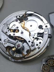 Vintage Eterna-Matic Cal. Movimiento Reloj Pulsera Automático 1414U para Repuestos/Reparación - Imagen 1 de 9