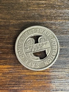 VINTAGE NEW ORLEANS PUBLIC SERVICE INC Train Fare Trolley Streetcar Bus Token - Picture 1 of 3
