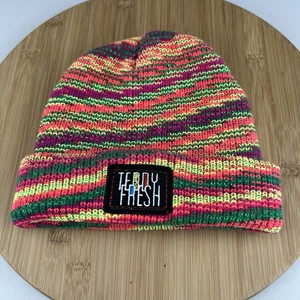 Gorro Teddy Fresh Gorra OSFM Multicolor Tejido Brillante Puño Logo Parche - Imagen 1 de 11