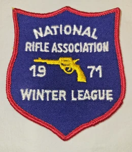 Vintage NRA National Rifle Association 1971 WINTER LEAGUE PATCH Pistol Tournament pb - Bild 1 von 2