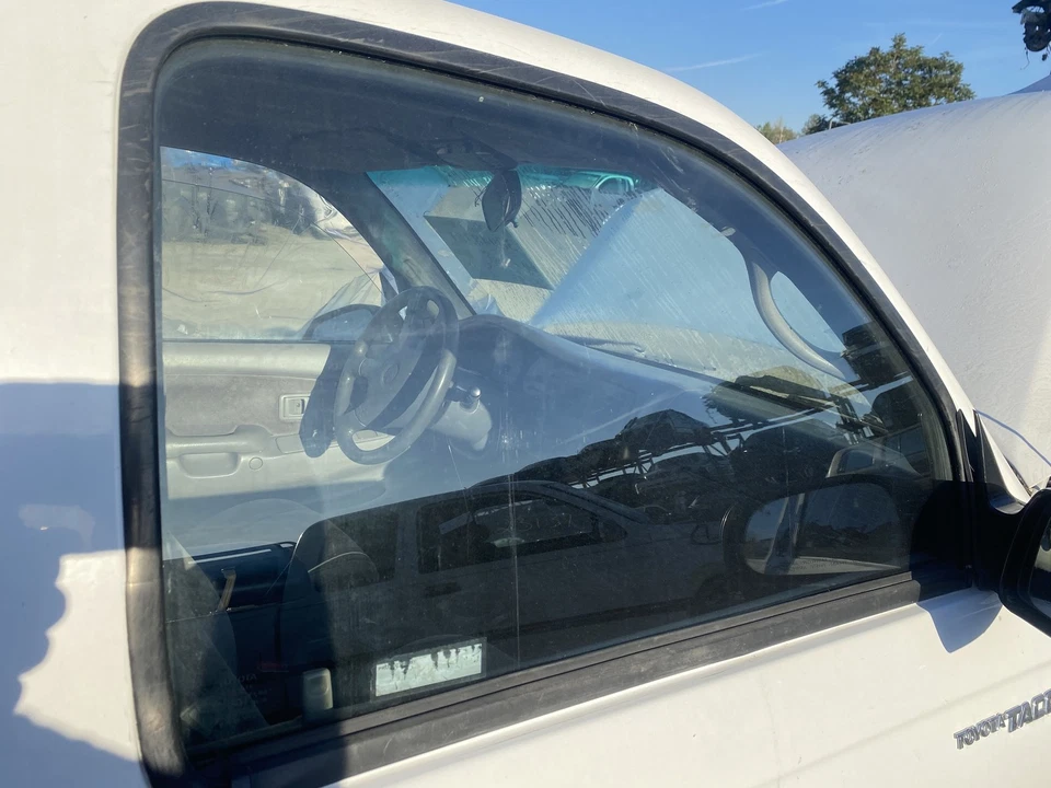 Front Door Glass/window TOYOTA TACOMA Right 95 96 97 98 99 00 01 02 03 04 - Изображение 1 из 1