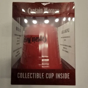 Ventilador de bebidas de ron recuerdos de bar taza roja coleccionable Captain Morgan plástico duradero - Imagen 1 de 7