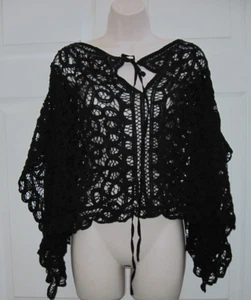Elegante Poncho de Tejido de Crochet Negro Kenar Talla M/L Vela Estilo Lados Abiertos Nuevo con Etiquetas - Imagen 1 de 20