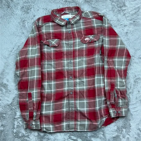 Arkansas Razorback Shirt Men's Large Red Plaid Flannel Outdoor Fishing Button Up Cover