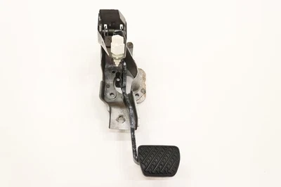 Pedal de freno de parada Infiniti QX60 2014-2025 con soporte de montaje OEM Foto 1 de 4