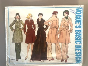 1970's VOGUE Misses' Coat Pattern 2915 Size 10 UNCUT - Picture 1 of 2