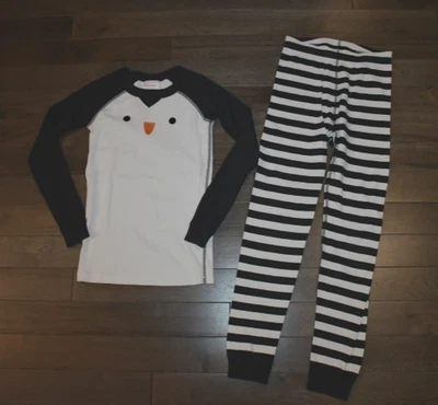 Conjunto de pijama unisex para niños HANNA DIFFERENTSON negro blanco pingüino talla EU 140 US 10 Foto 1 de 4