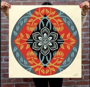 Obey Giant Shepard Fairey Diamond Flower Round Siebdruck (xxx/550) IN HAND - Bild 1 von 2