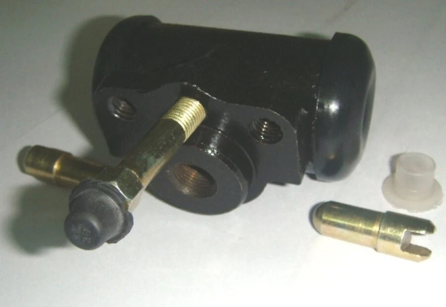 Cilindro Freno nuevo eje delantero Unimog  411a 118 119 120 114 repl. 0024203818 - Imagen 1 de 1