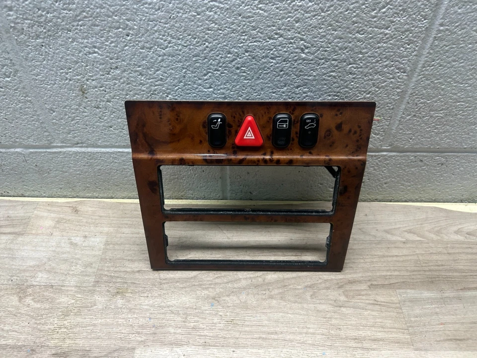 MERCEDES BENZ E320 E55 W210 OEM 96-02 INTERRUPTOR DE CLIMA DELANTERO AC PANEL DE MOLDURA DE MADERA Foto 1 de 4