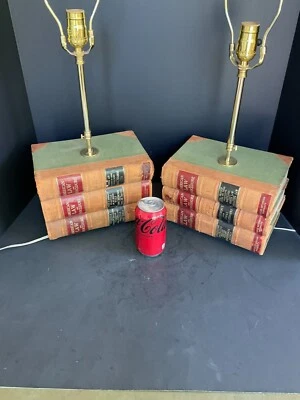 Par de lámparas antiguas de cuero para libros de leyes Foto 1 de 4
