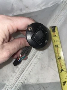 Ein-Aus-Schalter ele1612341 für einen Mobilitätsroller E30 - Bild 1 von 6