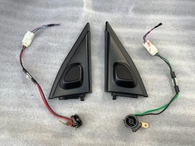 Juego de cubiertas y altavoces tweeter Toyota Sequoia Tundra 2001-2007 Foto 1 de 2