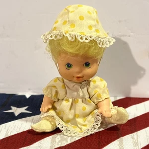 Vintage Strawberry Shortcake Baby Zitrone Baiser Puppe 4 Zoll - Bild 1 von 3