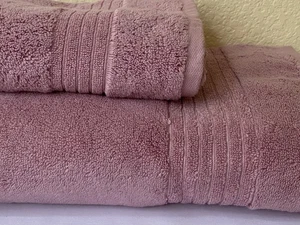 Set Liz Claiborne PLÜSCH SUPER WEICH Bad 30"x 56" & Handtücher Flieder Rosa NEU - Bild 1 von 9