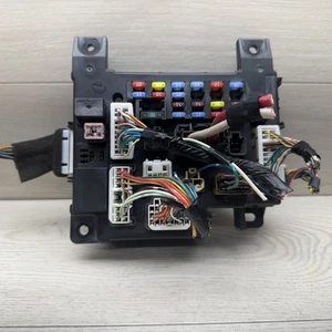 07-13 10 09 08 07 Mitsubishi Outlander oem fuse box body control module 8637a318 - Picture 1 of 8