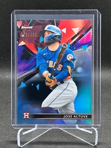 Jose Altuve 2021 Topps Finest Sky Blue Refractor 082/300 Card #96 - Bild 1 von 2