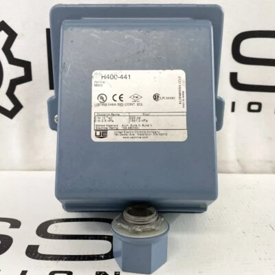 United Electric H400-441 Pressure Switch USA H400441 - Image 1 of 4