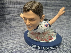Greg Maddox 1988 Rain Delay Bobblehead SGA 2025 preventa 3 de agosto CUBS FAN MUST - Imagen 1 de 4