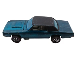 1967 Hot Wheels Redline Custom T-Bird blu auto pressofusa tetto nero Mattel USA - Foto 1 di 6