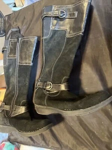 Stivali da equitazione Clarks donna 8M alti aderenti neri scamosciati e pelle. Zip laterale. - Foto 1 di 4