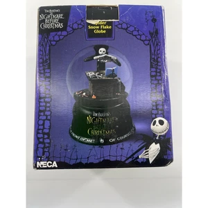 NECA Nightmare Before Christmas Spider Snow Flake Globe Halloween Decoration - Picture 1 of 10
