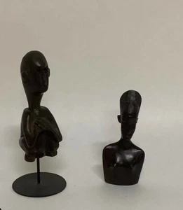 Kleine afrikanische geschnitzte Holzfiguren - Bild 1 von 7
