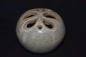 Gail Turner handcrafted decorative pottery signed, cutouts approx. 4" x 3" - Picture 1 of 5