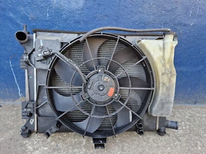 2013 HYUNDAI i20 PB MK1 1.2 PETROL RADIATOR RAD PACK - Picture 1 of 3