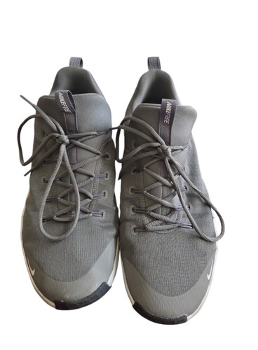 nike free metcon 6 flat peltro taglia 13 usate