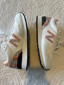 New Balance 515 Sneakers Donna 6,5 Scarpe da Corsa Bianco Floreale Nero Rosa - Foto 1 di 11