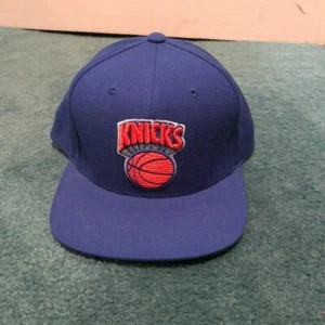 NBA New York Knicks Mitchell & Ness Snapback Vintage Logo (Blue and Orange) - Picture 1 of 2