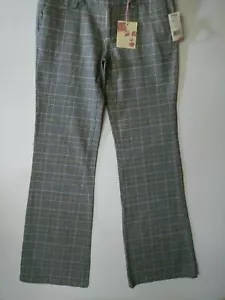 ONE TUFF BABE SIZE 3/4 BLACK WHITE FLARE PANTS NWT COTTON & SPANDEX WASH COLD EC - Picture 1 of 11