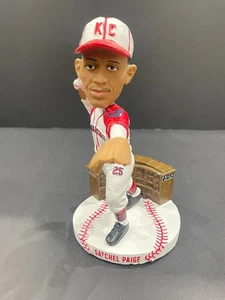 RARA NUOVA Borsa a tracolla Paige Negro League Centenario Squadra Bobblehead numerata /2.020 - Foto 1 di 14