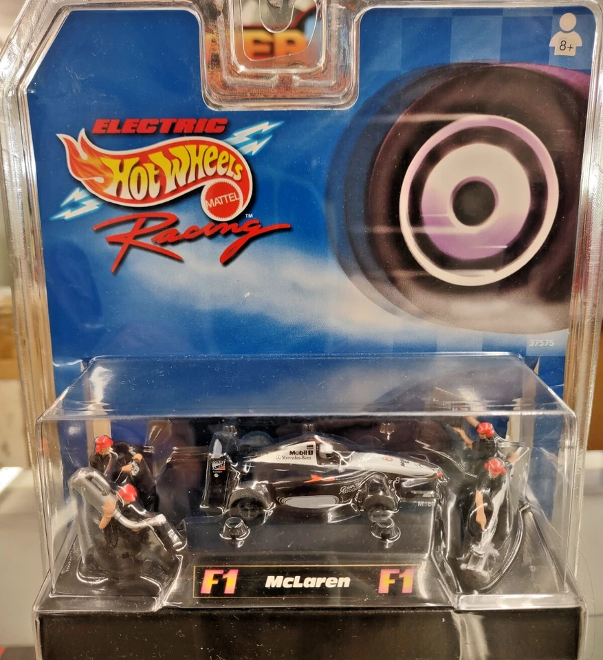 Tyco Mattel Hot Wheels Racing 37576 F1 McLaren with Pit Crew Racing HO Slot Car - image 1 of 1