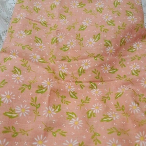 Moda Fabrics Daisy Fabric Floral Print Pink Green Cotton 1 3/4 Yard - Picture 1 of 3