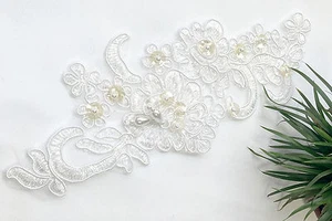 8"X3" weiß bestickt Perlen Patch zum Selbermachen Nähen Ideen Handwerk Hochzeit - Bild 1 von 3