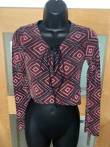 RIVER ISLAND BURGANDY/VINO IMPRESO TALLA SUPERIOR CORTA REINO UNIDO 8 NUEVO CON ETIQUETAS - Imagen 1 de 3