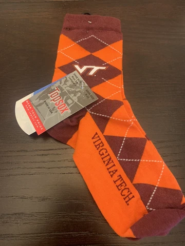 Virginia Tech Boys Topsox Orange Socks/Shoe Size 3-9 New With tags MADE In USA Cover