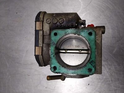 2001 Volkswagen Jetta 2.0L Throttle Body & Valve Assembly OEM 06A133062D 01-05 - Image 1 of 4